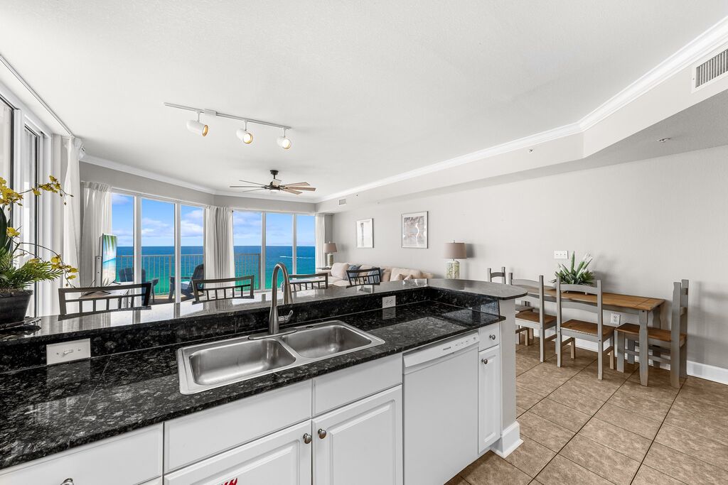 3 Condominium vacation rental located in Panama City Beach 1