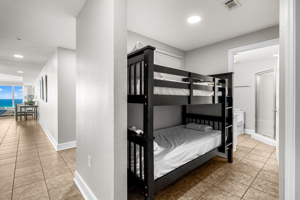 3 Condominium vacation rental located in Panama City Beach 1