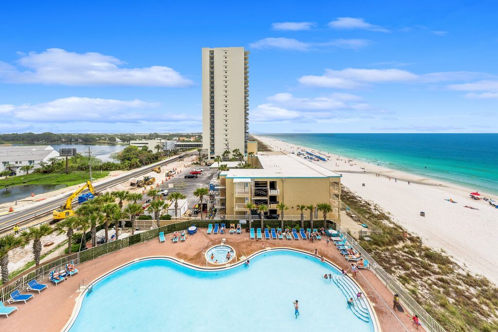 3 Condominium vacation rental located in Panama City Beach 1