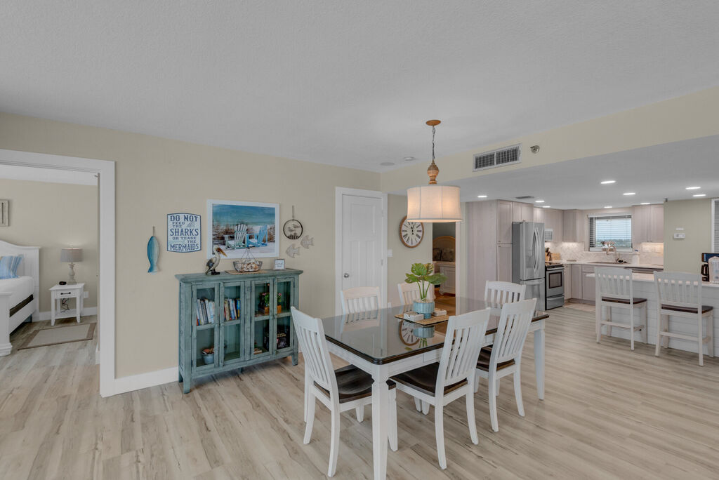 2 Condominium vacation rental located in Panama City Beach 1