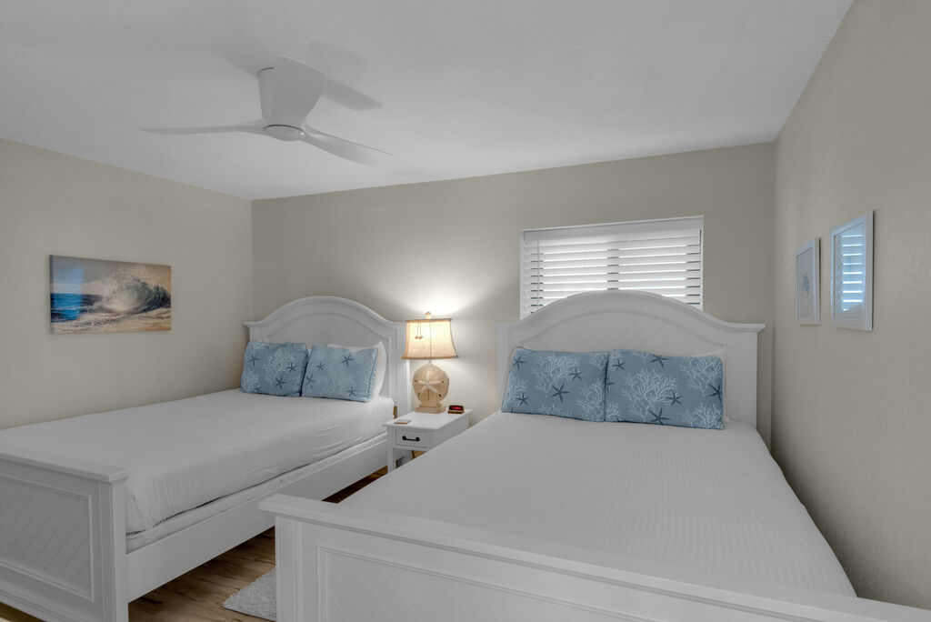 2 Condominium vacation rental located in Panama City Beach 1