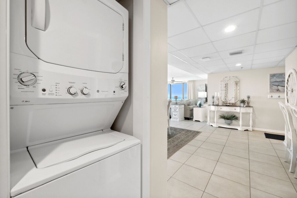 2 Condominium vacation rental located in Panama City Beach 1